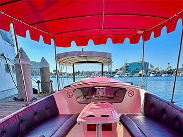 How A Boat Rental Service Turns Any Coastal Trip Into A Memorable Experience